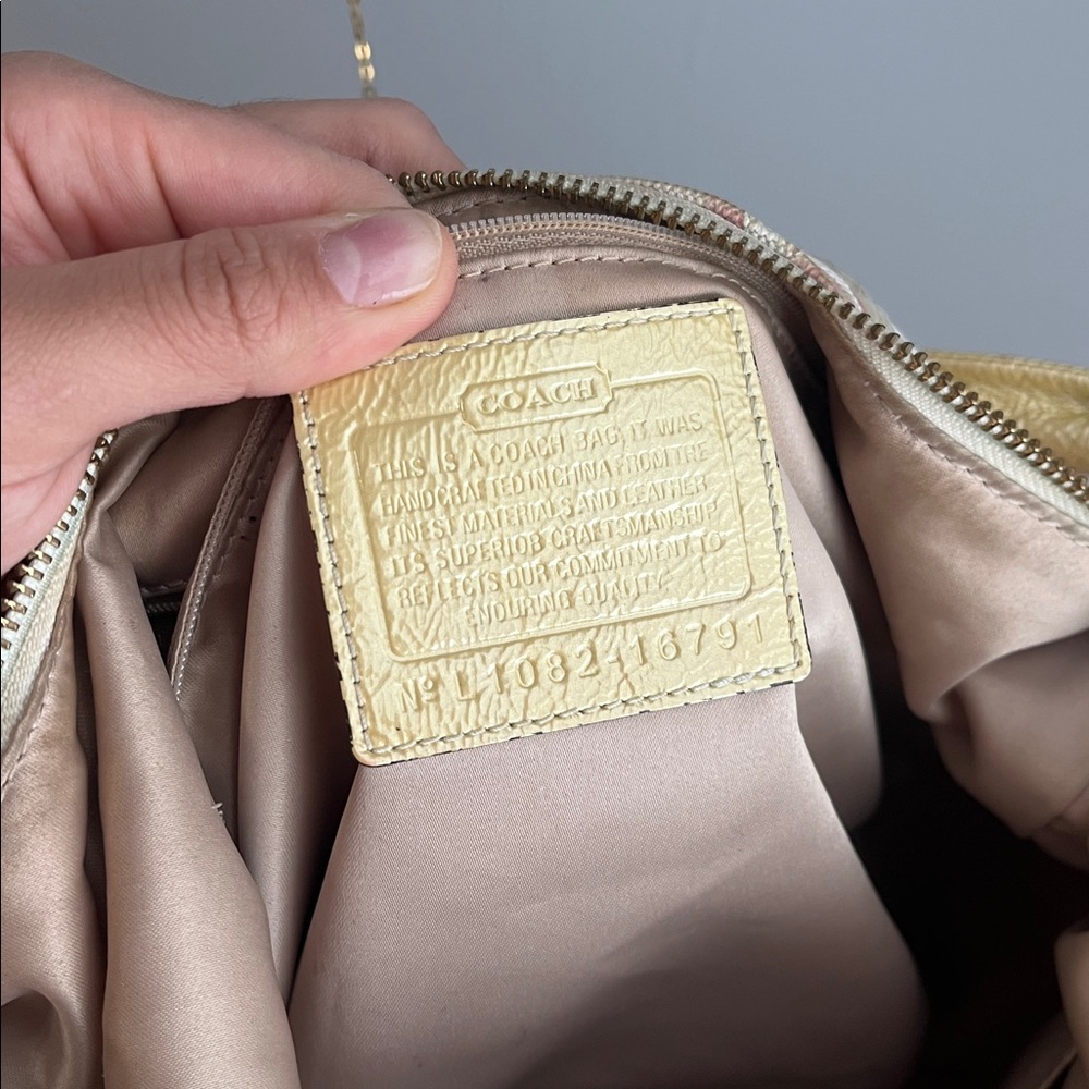 Coach Kristen Pink and Cream Sequin Shoulder Bag - Picture 11 of 15